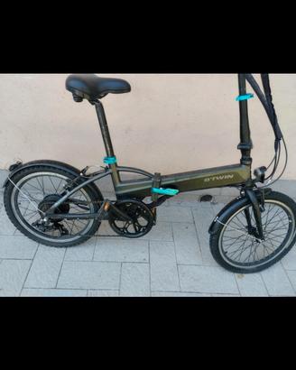bicicletta elettrica decathlon 