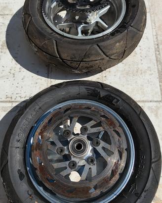 Coppia di cerchi completi per minimoto DM