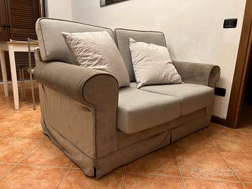 Letto a Castello in buone condizioni  e Divano 