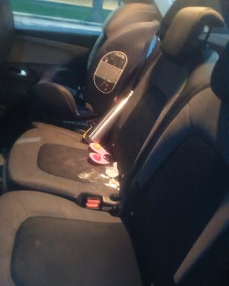 citroën C4 Picasso dicembre 2017