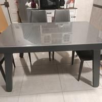 tavolo soggiorno cucina + 4 sedie