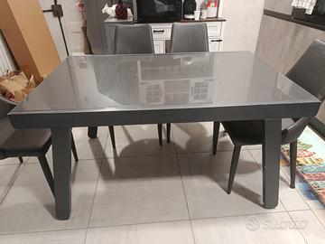 tavolo soggiorno cucina + 4 sedie