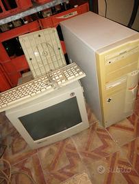 PC fisso vintage anni 90 computer 