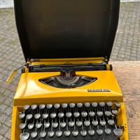 Macchina da scrivere ADLER TIPPA S