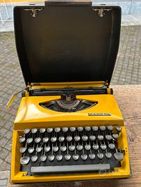 Macchina da scrivere ADLER TIPPA S