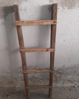 scaletta legno arredamento