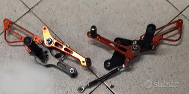 Pedane KTM Superduke 990R