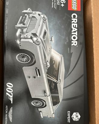 Lego Aston Martin James Bond 10262