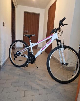 Bicicletta mtb nuova, usata 2 vokte