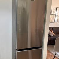 Frigorifero Samsung grigio