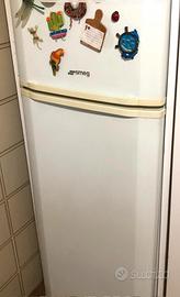 SMEG Frigorifero con piccolo congelatore h 165 cm