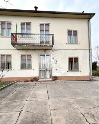 CASA SEMINDIPENDENTE A SAN BENEDETTO PO