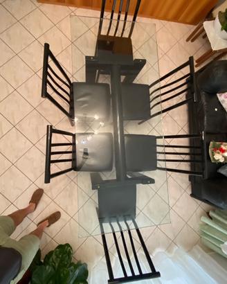 Tavolo in vetro  !!!PREZZO TRATTABILE!!
