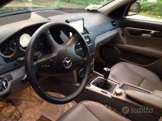 Mercedes C220 CDI SW (W204)