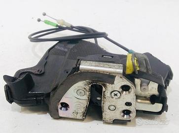 SERRATURA ANTERIORE DESTRA TOYOTA iQ 2012