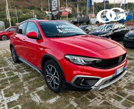 Fiat Tipo 5p. 1.5 Hybrid DCT Cross Red