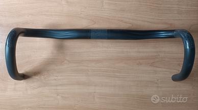 Manubrio in carbonio gravel