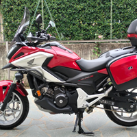 Honda nc 750 x dct 2016