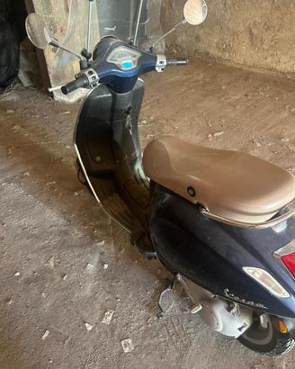 Vespa Primavera 50 2t