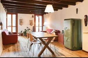 AMPIO TRILOCALE CENTRO STORICO (VI) - con balconi