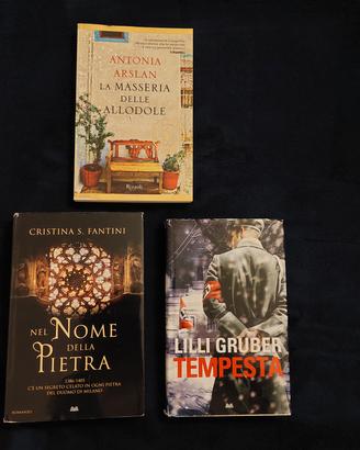 set 3 libri italiani