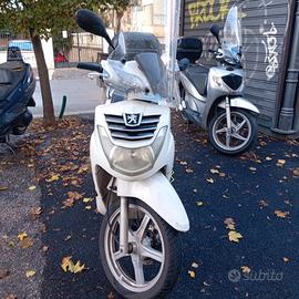 Peugeot LXR 200 - 2011