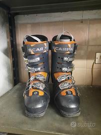 scarponi da sci