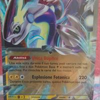 CARTA Pokemon ultra rara 