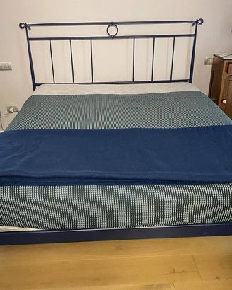 Letto Bontempi in metallo con rete a doghe