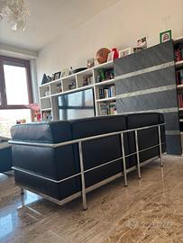 Divano Cassina LC2 Le Corbusier in pelle nera
