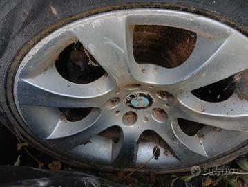 si vende cerchi e turbo compressore 