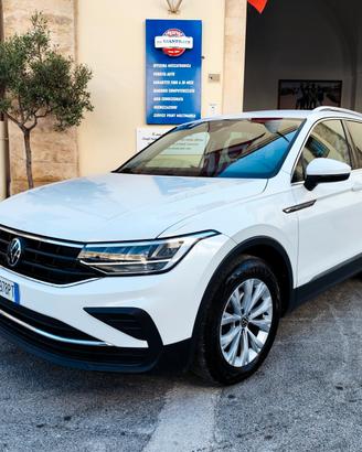 Volkswagen Tiguan 2.0 TDI 150 CV SCR DSG Life