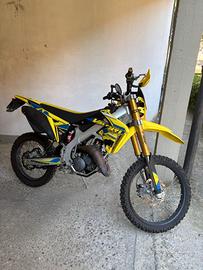 moto Suzuki valenti RME 50cc