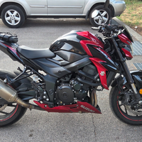 GSX S 750 Abs Yugen Carbon rossa