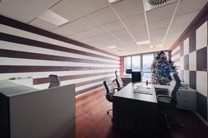 UFFICIO ARREDATO SOPRA "CENTRO RIVIERA"