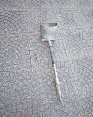 Intonacatrice ad aria compressa per soffitto