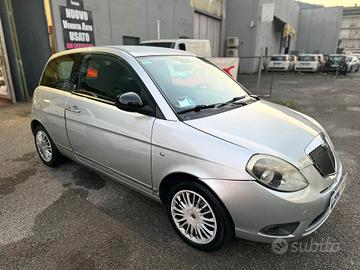 Lancia Ypsilon 1.2 69 CV Platinum