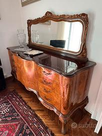 Credenza chippendale in radica di noce