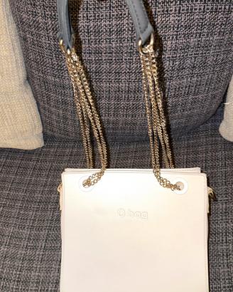 Borsetta bianca o-bag con tracolla catenella
