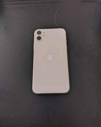 iPhone 11 bianco 128 GB usato + cover