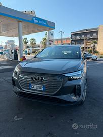 AUDI Q4 35 ETRON BUSINESS ADVANCED  170 CV