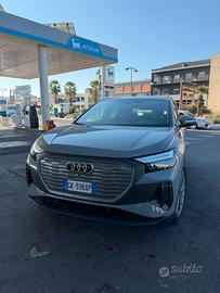 AUDI Q4 35 ETRON BUSINESS ADVANCED  170 CV