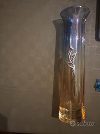 Vaso con inserto d’argento