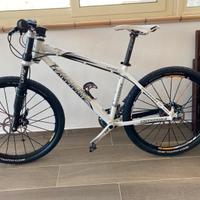 Cannondale f1 lefty carbon 26