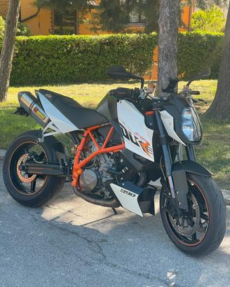 KTM 990 Superduke R 2010