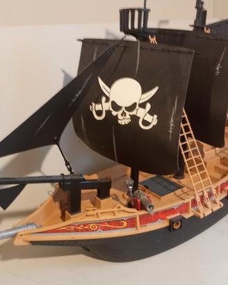 galeone dei pirati playmobil