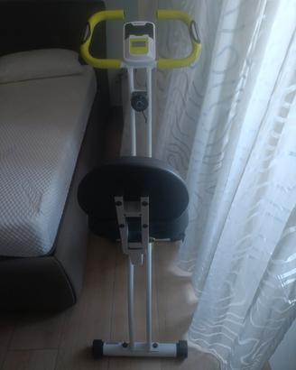 Cyclette da casa pieghevole 