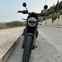 Husqvarna Svartpilen 401