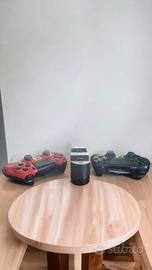 Controller ps4 e base di ricarica