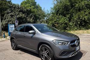 MERCEDES GLA 200D
